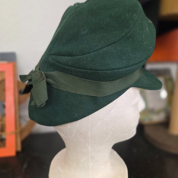 # VINTAGE Ladies Hats  Circa 1930-1950 - Picture 7 of 11